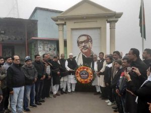 বাগেরহাটে যথাযোগ্য মর্যাদায় শহীদ বুদ্ধিজীবি দিবস পালিত