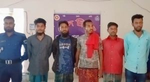 চোর সন্দেহে দিনমজুরকে অমানুষিক নির্যাতনে মামলা, গ্রেফতার ৫