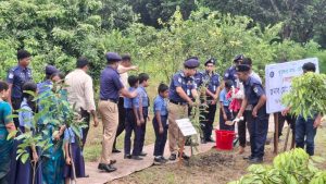 পুলিশের কোন সদস্য মাদকের সঙ্গে জড়িত থাকলে তার বিরুদ্ধে আগে ব্যবস্থা নিতে হবে - খুলনা রেঞ্জ ডিআইজি 