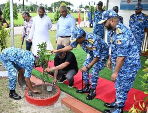 মোংলায় কোস্ট গার্ডের তত্ত্বাবধানে ‘বৃক্ষরোপণ কর্মসূচি-২০২৬’ উদ্বোধন